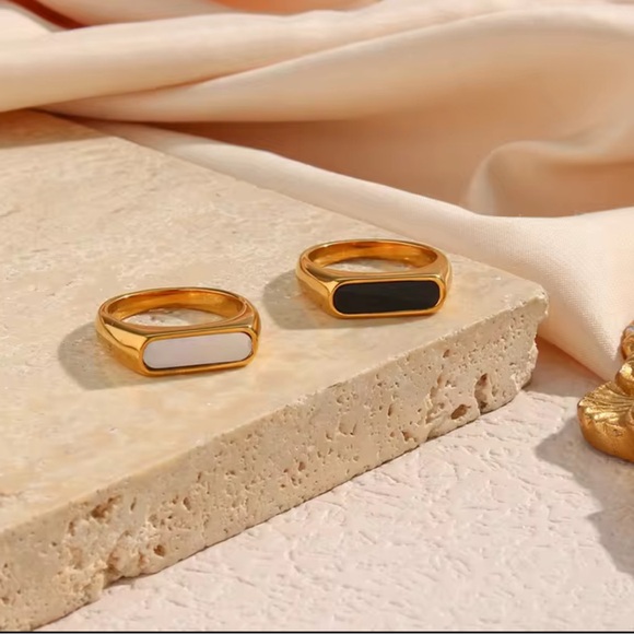 18K Real Gold Plated Stainless Steel BLACK Minimalist Shell Ring